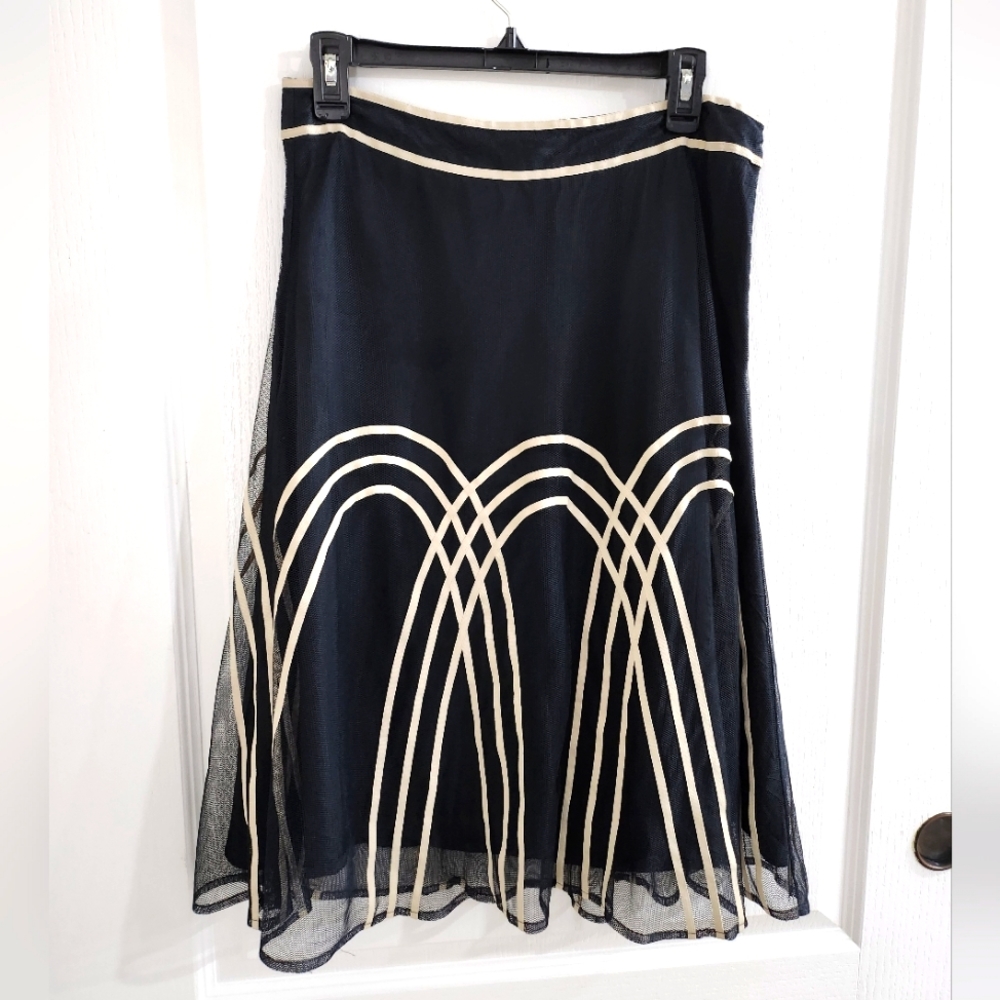 LOFT Petites Sz 8P Skirt with Tulle Top Layer